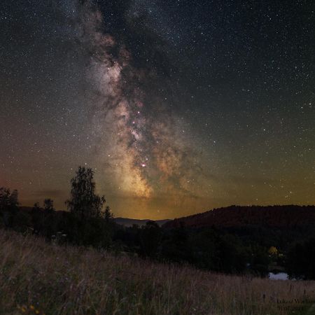 Rezydencja Bukowy Dwor Czarna  Exteriör bild