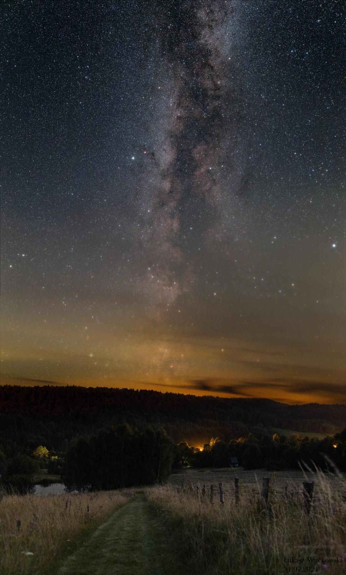 Rezydencja Bukowy Dwor Czarna  Exteriör bild